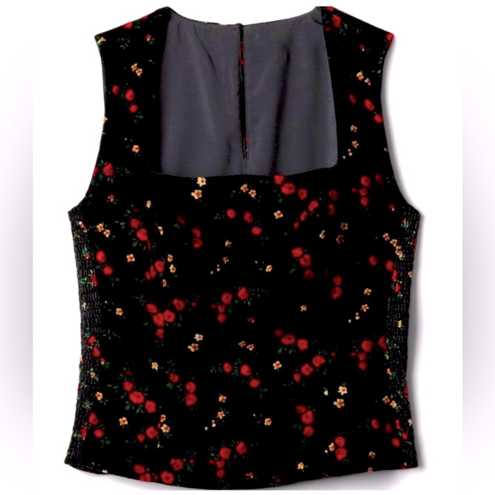 Floral velvet top